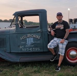 Meet your Posher, Glenn